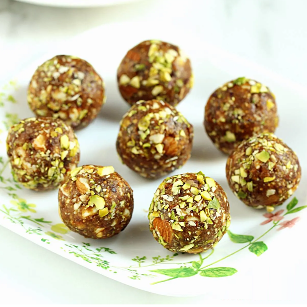 Dry Fruit Energy Ladoos